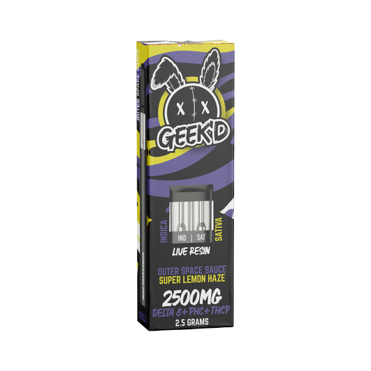 GEEK'D | Full-Spec 2.5 G Disposable Vape - 2500mg : OUTER SPACE SAUCE & SUPER LEMON HAZE